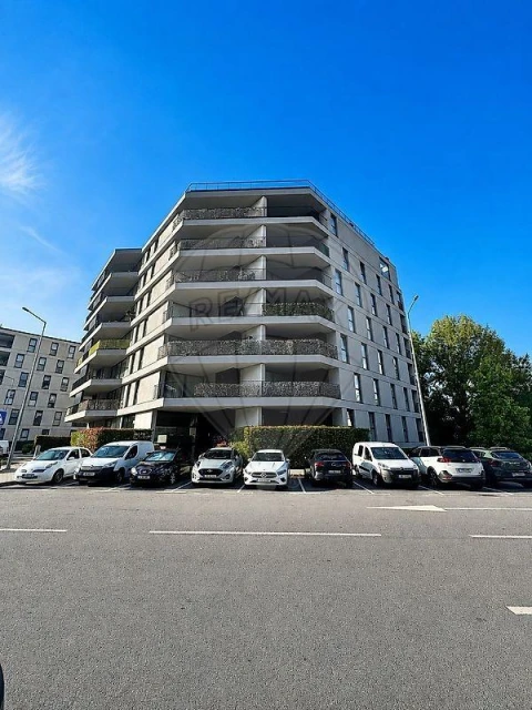 Apartamento T3 para Venda em Braga (Maximinos, Sé e Cividade)