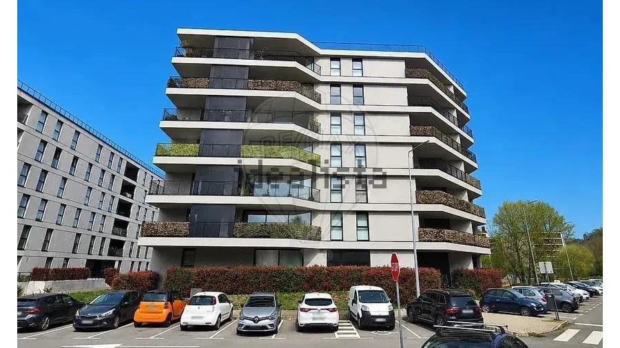 Apartamento T3 para Venda em Braga (Maximinos, Sé e Cividade)
