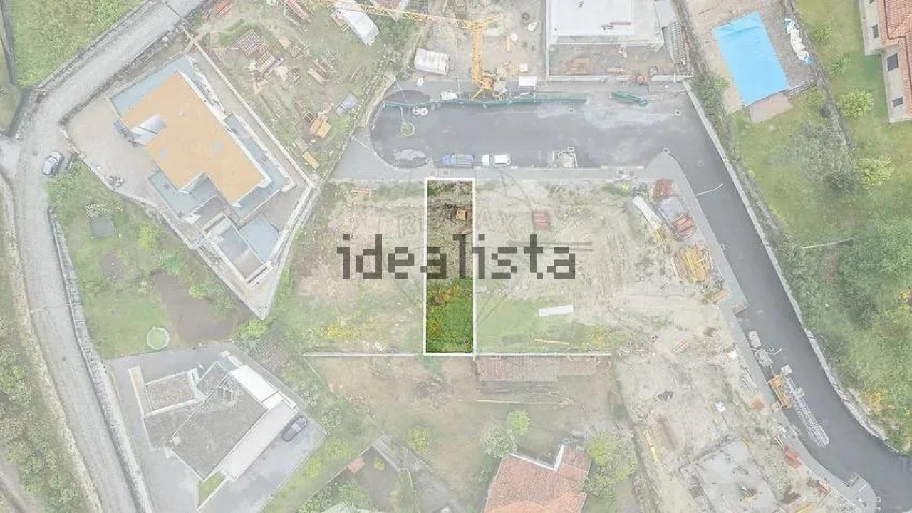 Moradia T3 para Venda em Povoa de Lanhoso (N. Senhora do Amparo) Foto 2
