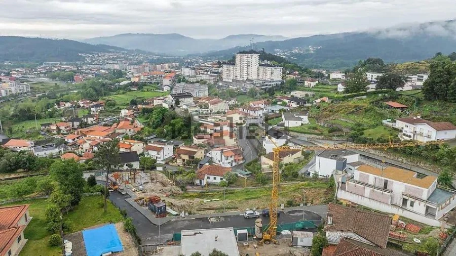 Moradia T3 para Venda em Povoa de Lanhoso (N. Senhora do Amparo) Foto 20