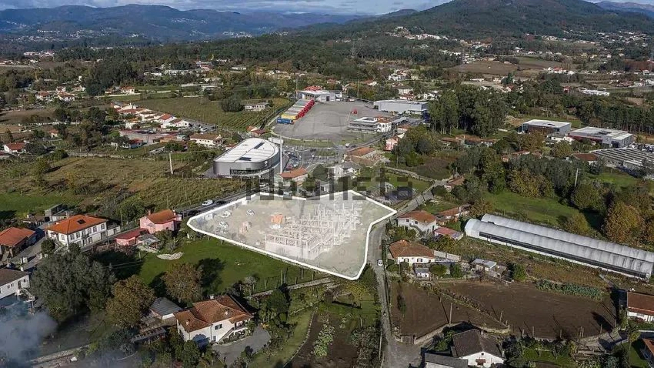 Moradia T3 para Venda em Rendufe Foto 28