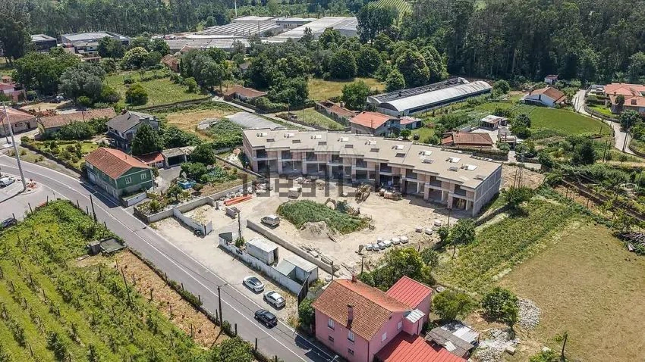 Moradia T3 para Venda em Rendufe Foto 37