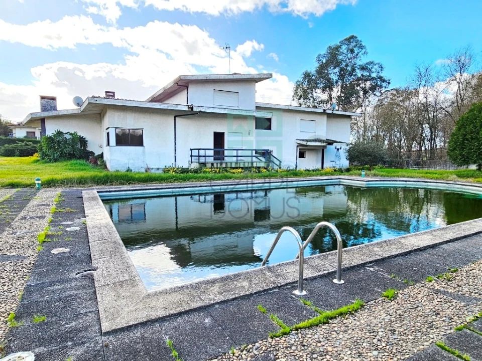 Moradia T5 para Venda em Ruivães e Novais Foto 42