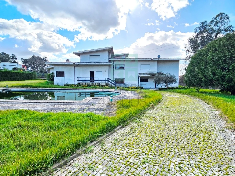 Moradia T5 para Venda em Ruivães e Novais Foto 56