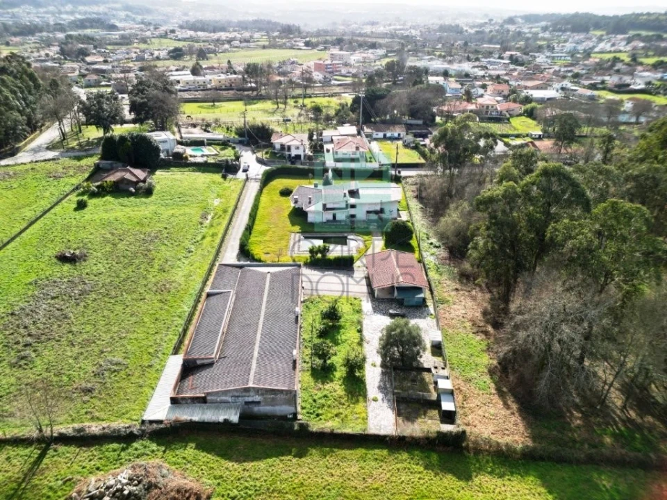 Moradia T5 para Venda em Ruivães e Novais Foto 59