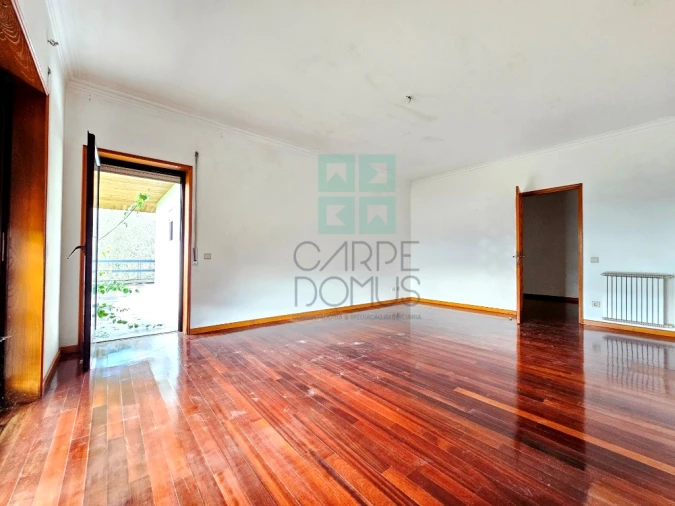 Moradia T5 para Venda em Ruivães e Novais Foto 27