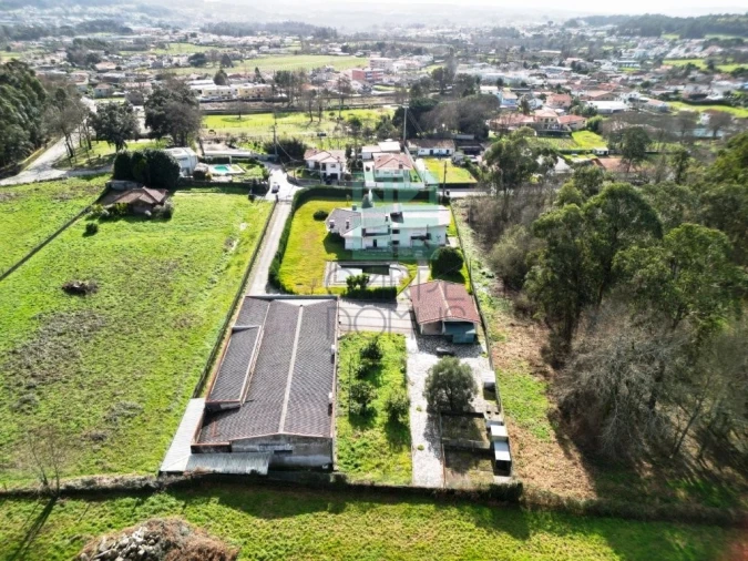 Moradia T5 para Venda em Ruivães e Novais Foto 59