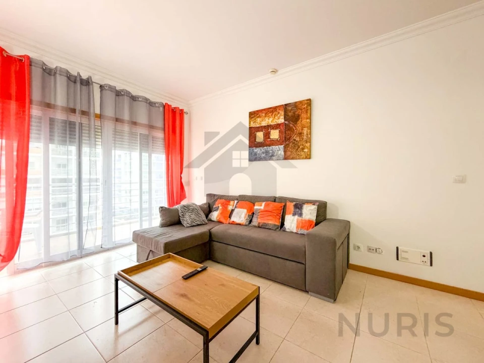 Apartamento T1 para Arrendamento em Portimão Foto 4