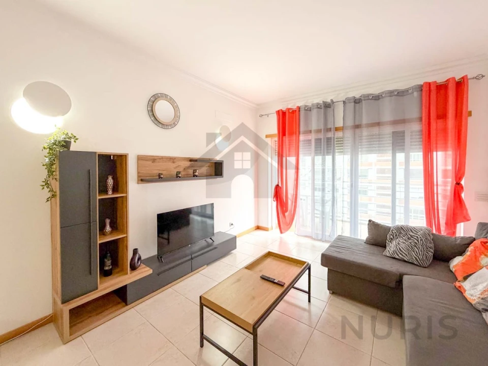 Apartamento T1 para Arrendamento em Portimão Foto 6