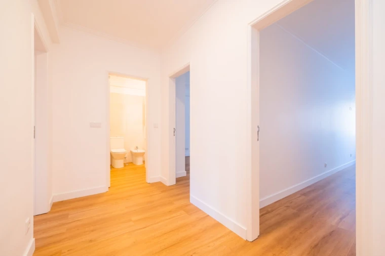 Apartamento T1 para Arrendamento em Massamá e Monte Abraão Foto 23