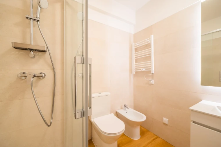 Apartamento T1 para Arrendamento em Massamá e Monte Abraão Foto 25