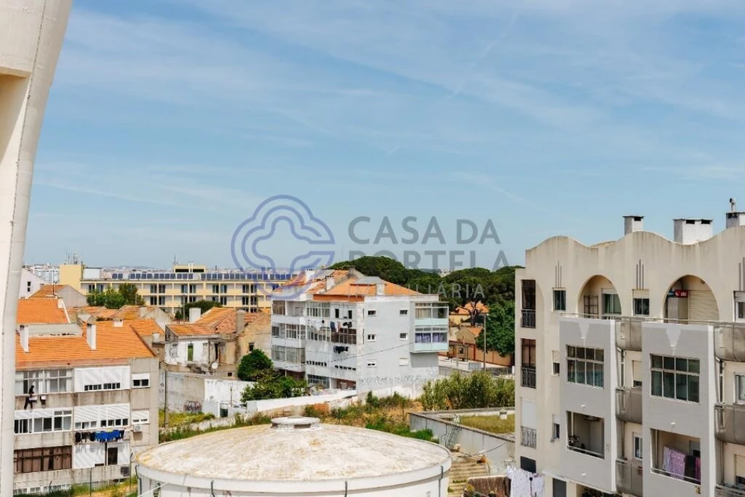 Apartamento T2 para Venda em Laranjeiro e Feijó Foto 30