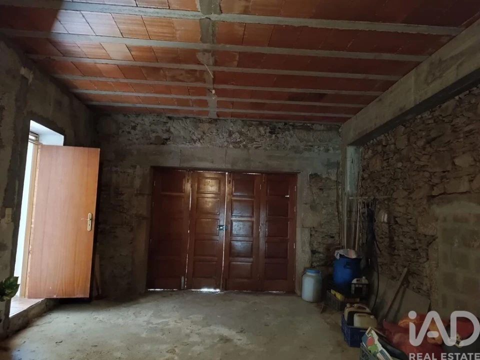 Moradia T2 para Venda em Castelo Branco Foto 32