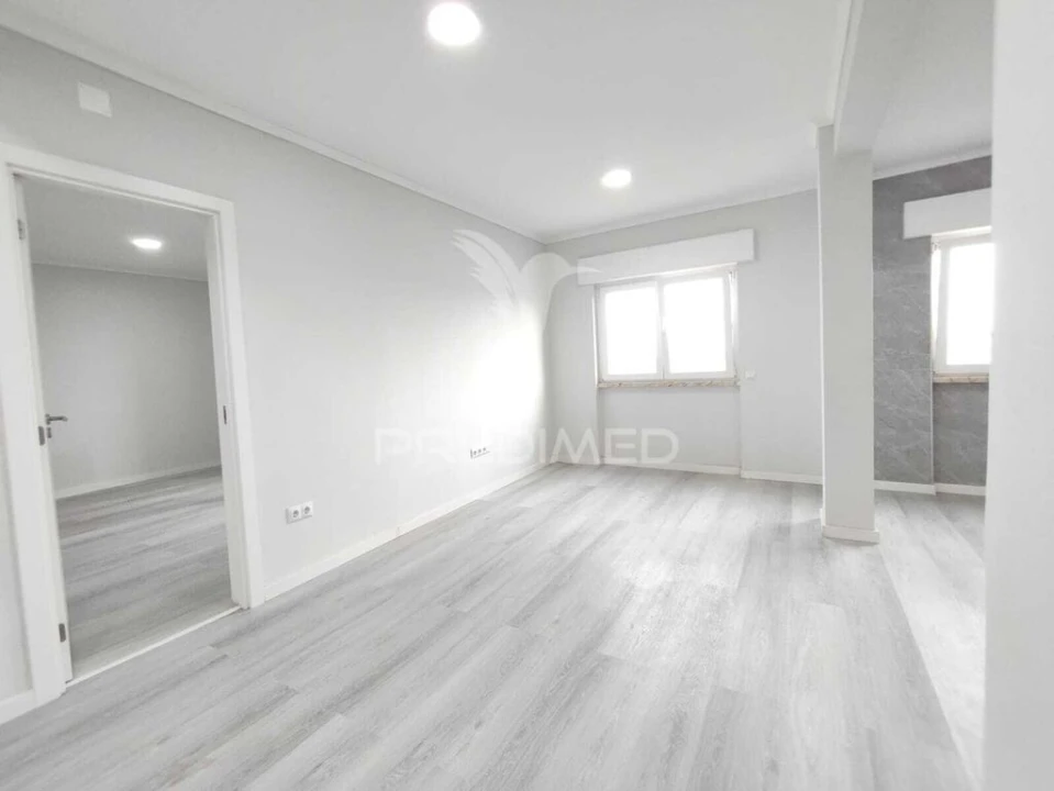 Apartamento T2 para Venda em Setubal (São Sebastião) Foto 9
