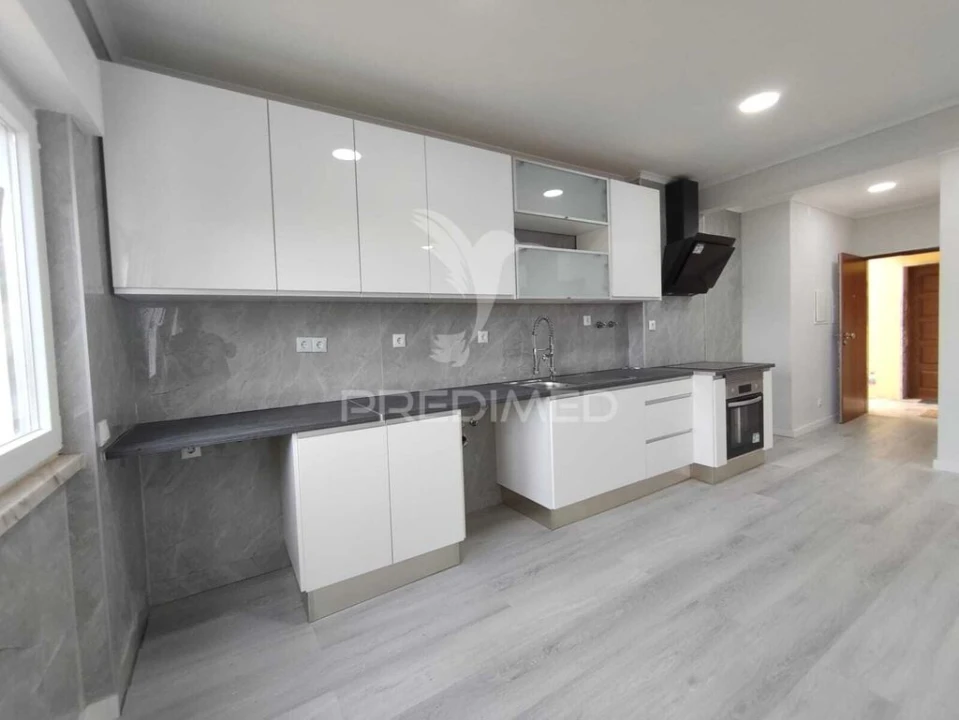 Apartamento T2 para Venda em Setubal (São Sebastião) Foto 10