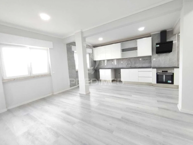 Apartamento T2 para Venda em Setubal (São Sebastião) Foto 12