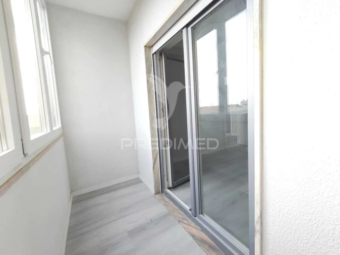 Apartamento T2 para Venda em Setubal (São Sebastião) Foto 18