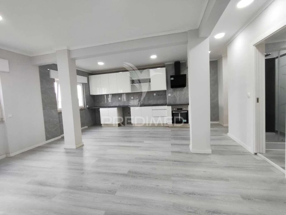 Apartamento T2 para Venda em Setubal (São Sebastião) Foto 4
