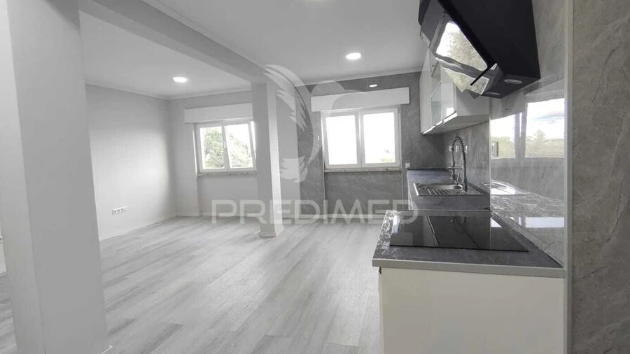 Apartamento T2 para Venda em Setubal (São Sebastião)