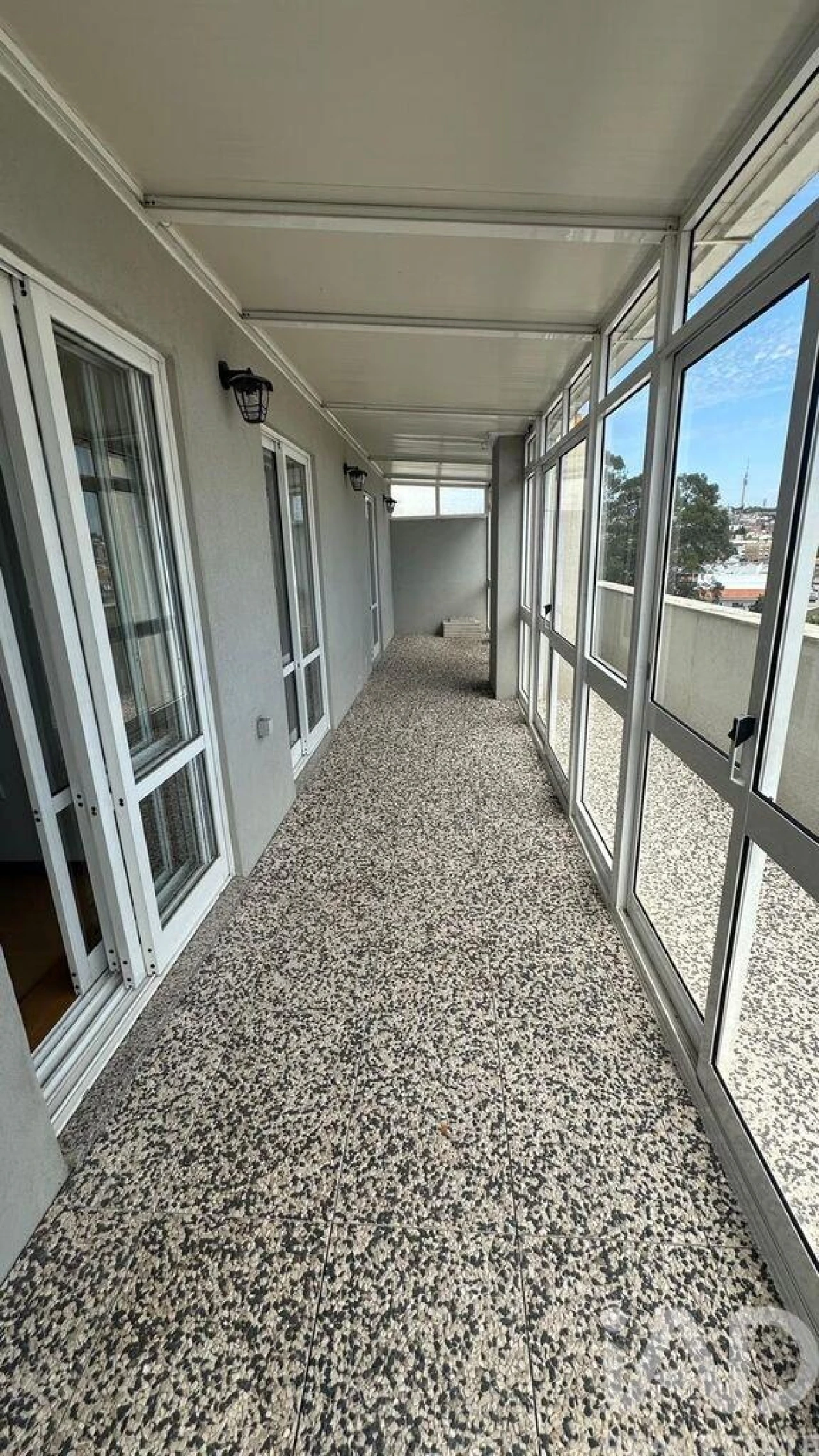 Apartamento T3 para Venda em Mafamude e Vilar do Paraíso Foto 12