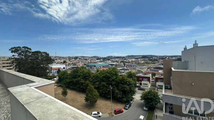 Apartamento T3 para Venda em Mafamude e Vilar do Paraíso Foto 2