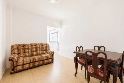 Apartamento T2 para Venda em Aljubarrota