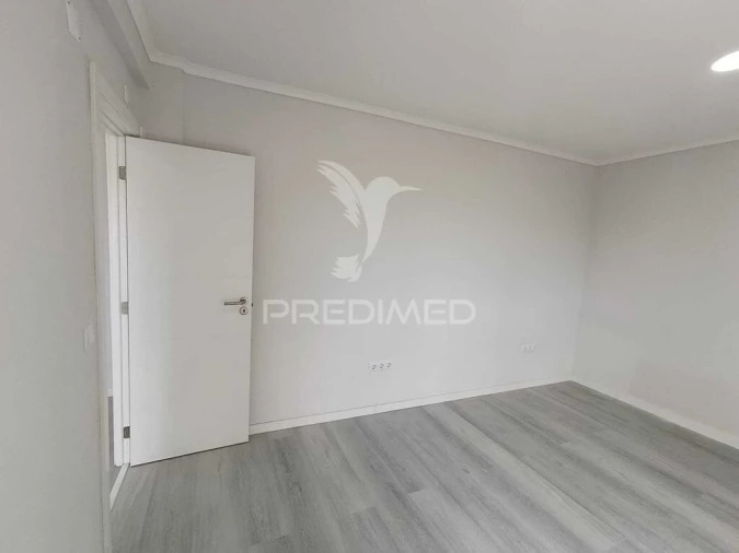 Apartamento T2 para Venda em Setubal (São Sebastião) Foto 5
