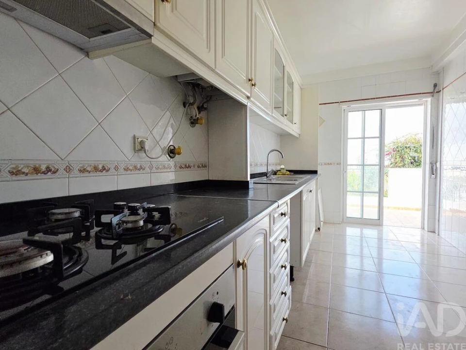 Apartamento T2 para Venda em Tavira (Santa Maria e Santiago) Foto 3