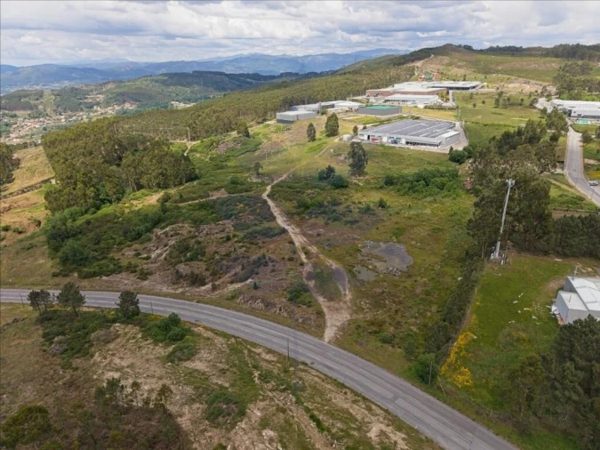Terreno para Venda em Este (São Pedro e São Mamede) Foto 2
