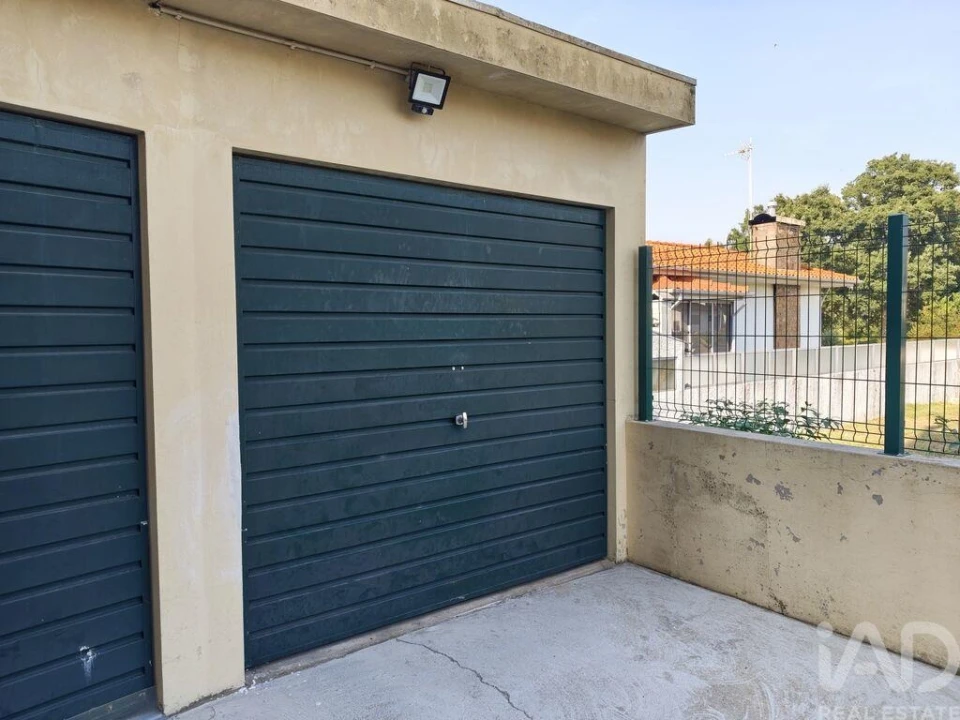 Apartamento T3 para Venda em Paços de Brandão Foto 25