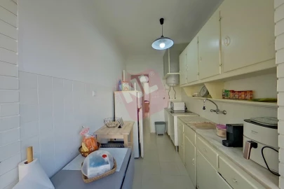 Apartamento T1 para Arrendamento em Pontinha e Famões