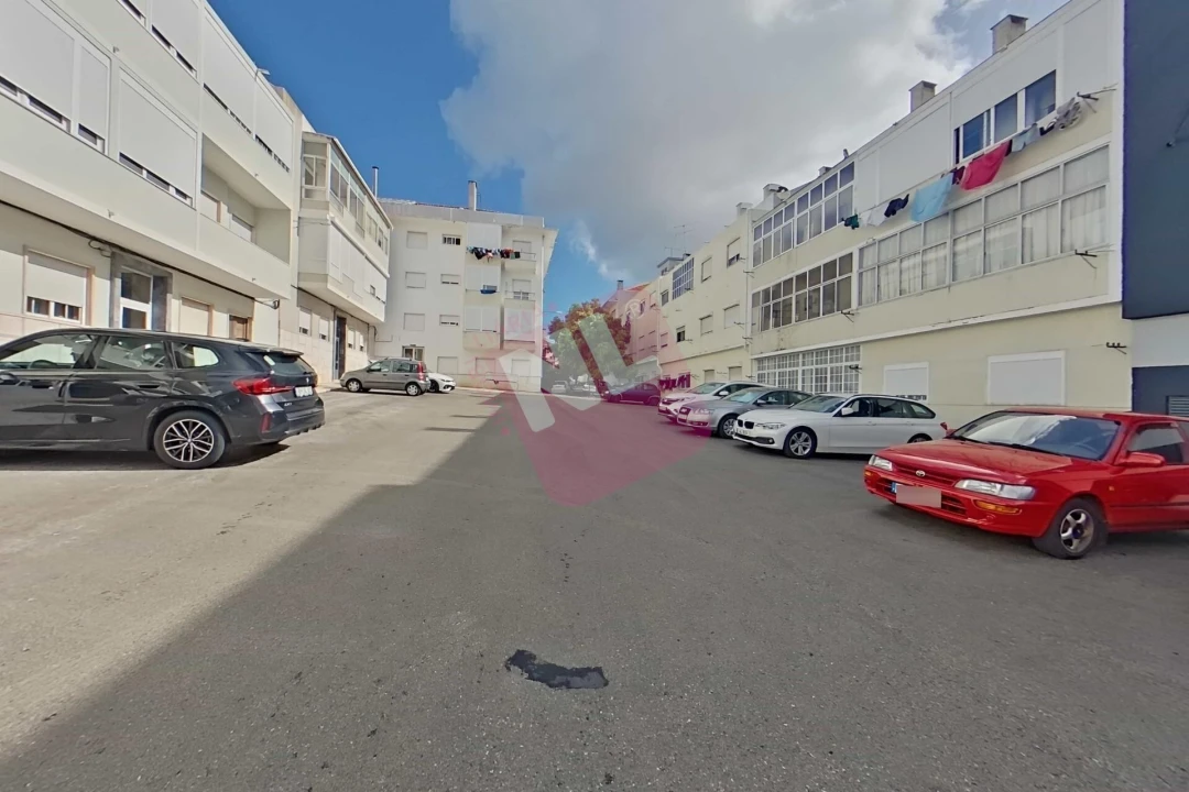 Apartamento T1 para Arrendamento em Pontinha e Famões Foto 45