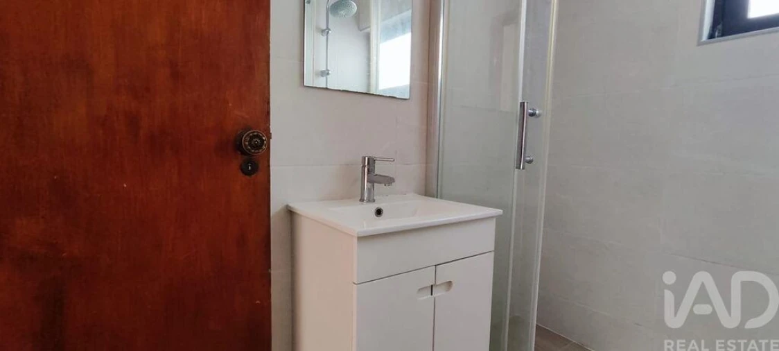 Apartamento T1 para Venda em Sesimbra (Santiago) Foto 5
