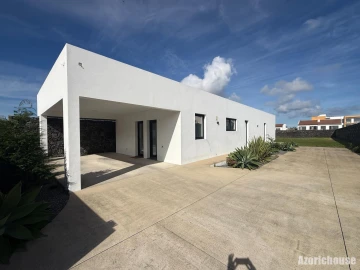 Moradia T3 para Venda em Ribeira Seca