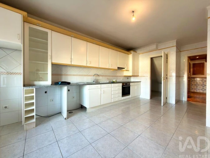 Apartamento para Venda em Leiria, Pousos, Barreira e Cortes Foto 5