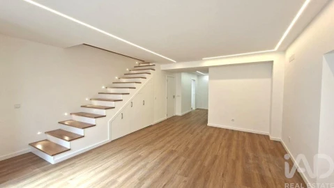Moradia T3 para Venda em Peniche