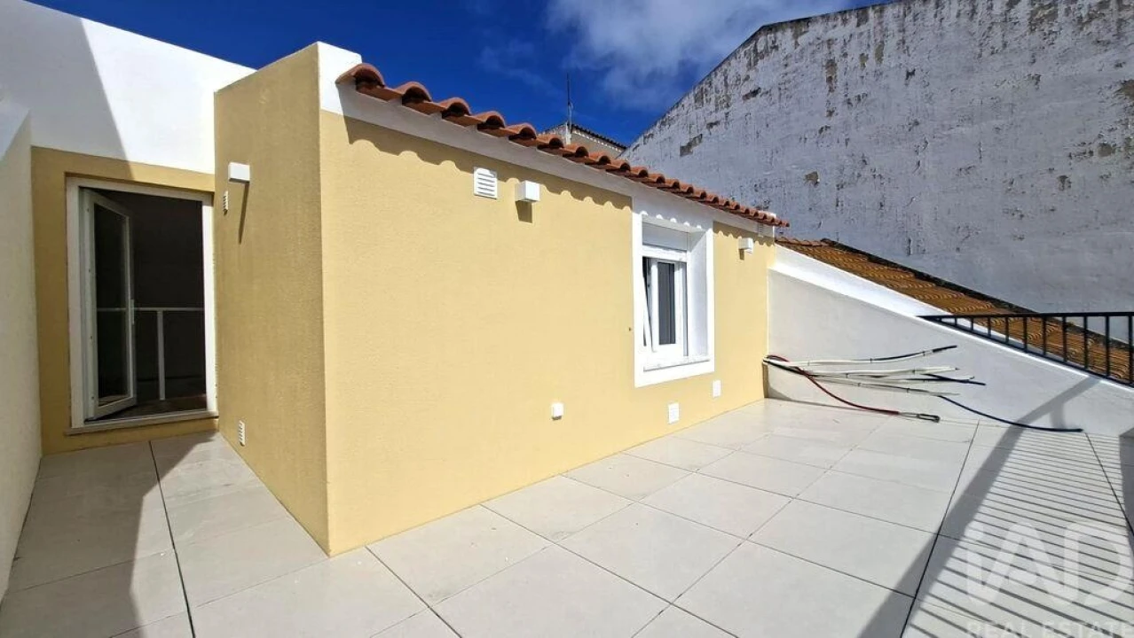 Moradia T3 para Venda em Peniche Foto 22