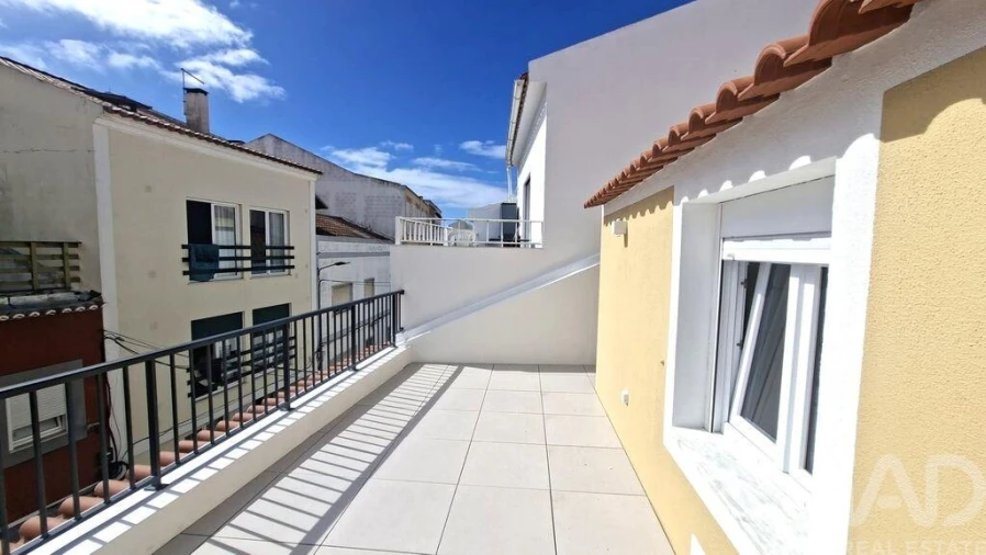 Moradia T3 para Venda em Peniche Foto 23