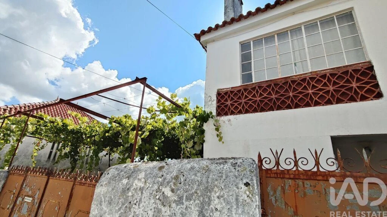 Moradia T3 para Venda em Pedrogão Grande Foto 1
