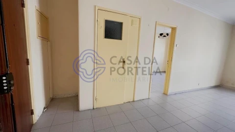 Apartamento T1 para Venda em Alverca do Ribatejo e Sobralinho