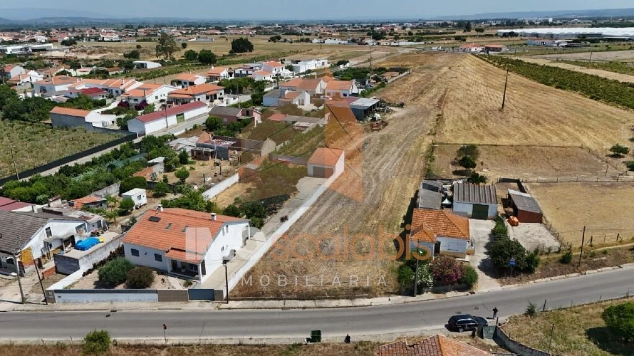 Terreno para Venda em Alpiarça Foto 1
