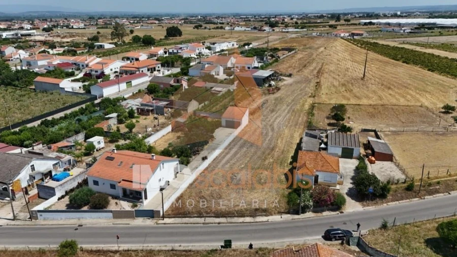 Terreno para Venda em Alpiarça