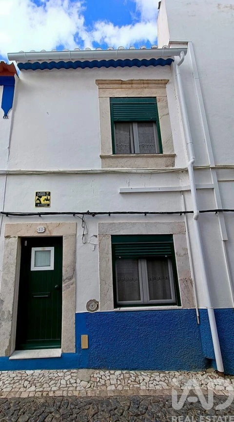 Moradia T2 para Venda em São Bento do Cortiço e Santo Estêvão