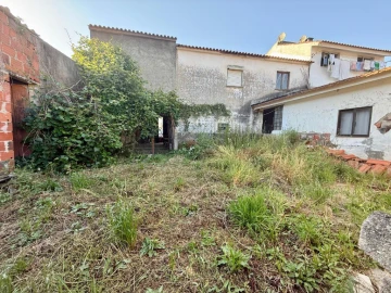 Moradia T5 para Venda em Taveiro, Ameal e Arzila