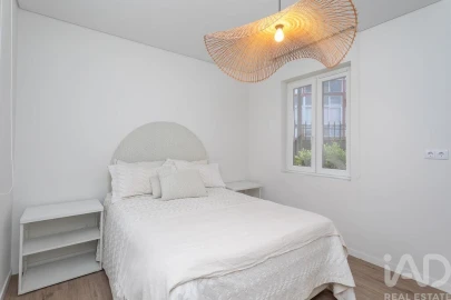 Apartamento T3 para Venda em Campolide
