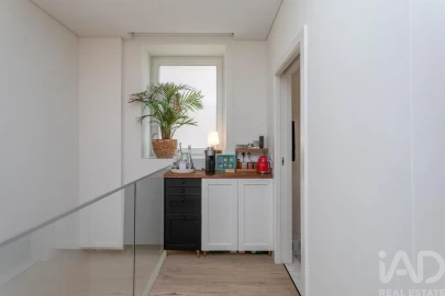 Apartamento T3 para Venda em Campolide