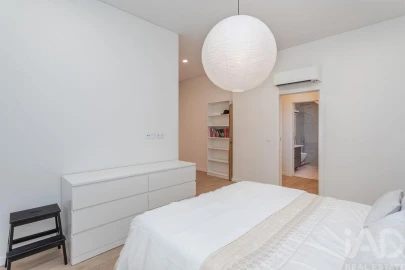 Apartamento T3 para Venda em Campolide