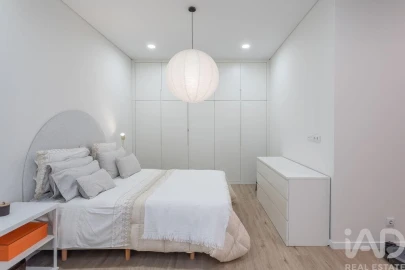 Apartamento T3 para Venda em Campolide