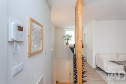 Apartamento T3 para Venda em Campolide