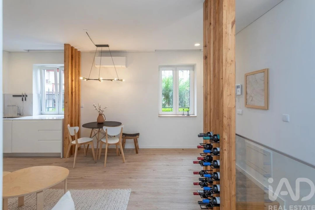 Apartamento T3 para Venda em Campolide Foto 13